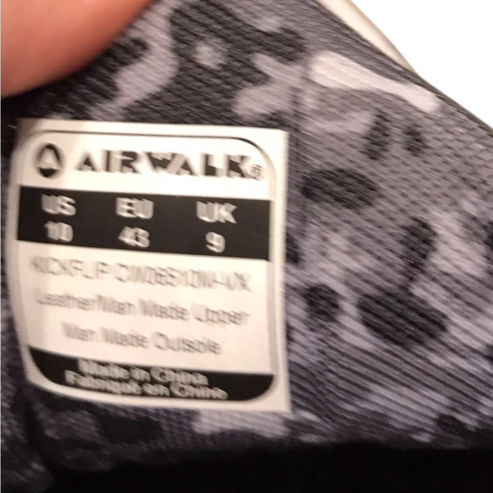 NIB Airwalk Kickflip CW06510M Mens Gray‎ Suede Skate Inspired Sneakers Shoes 10